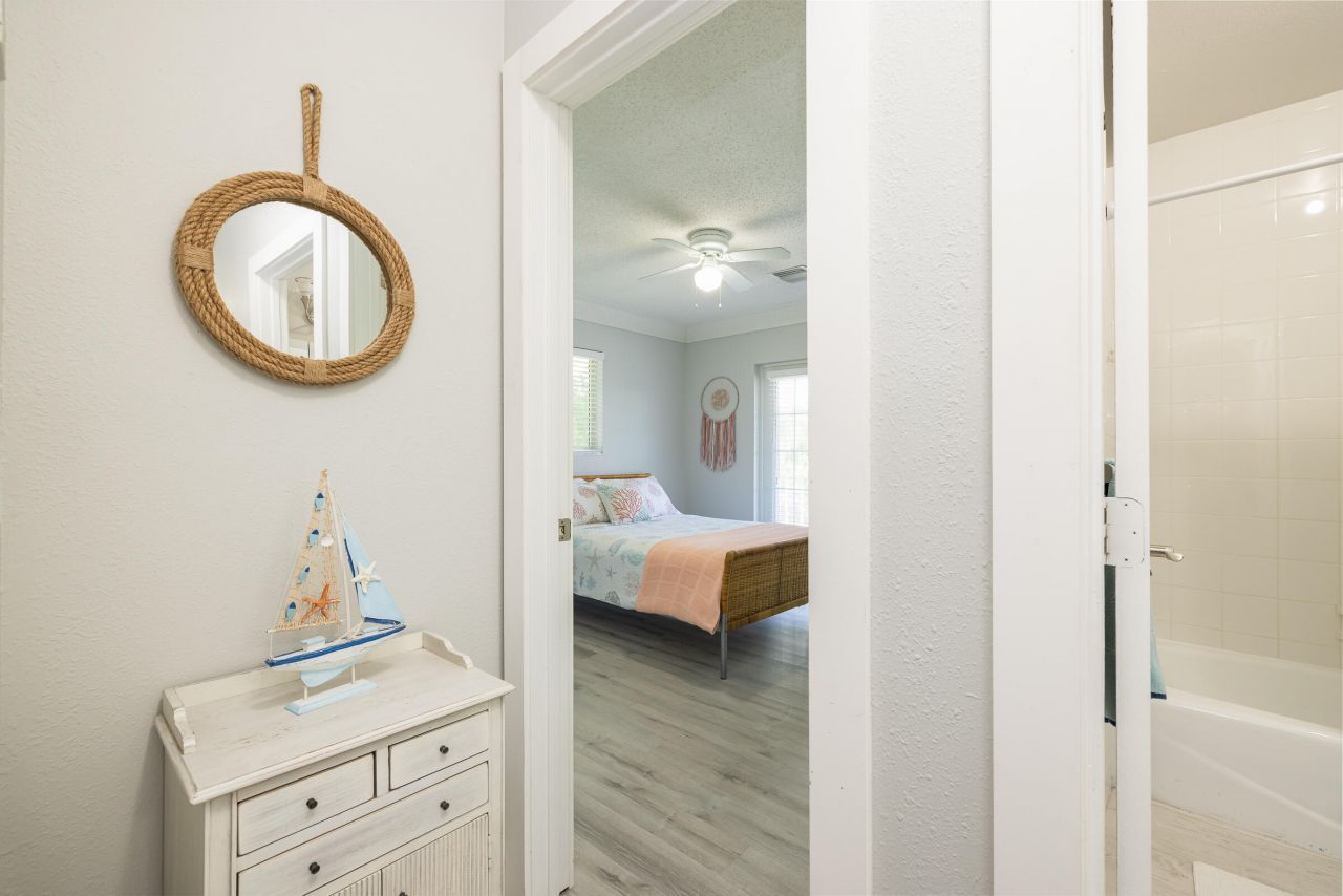 18 S Bounty Lane, Key Largo, FL 33037 Photo