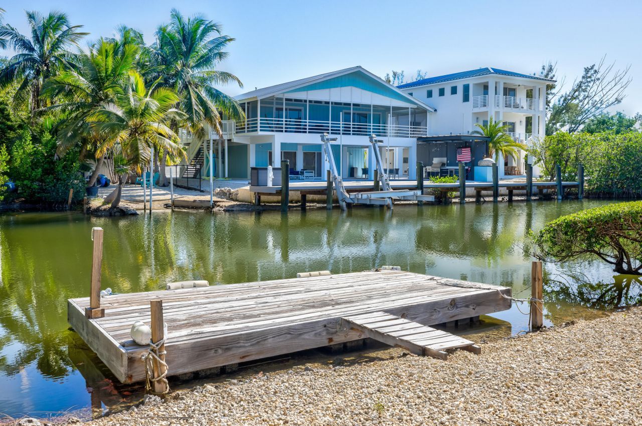 18 S Bounty Lane, Key Largo, FL 33037 Photo