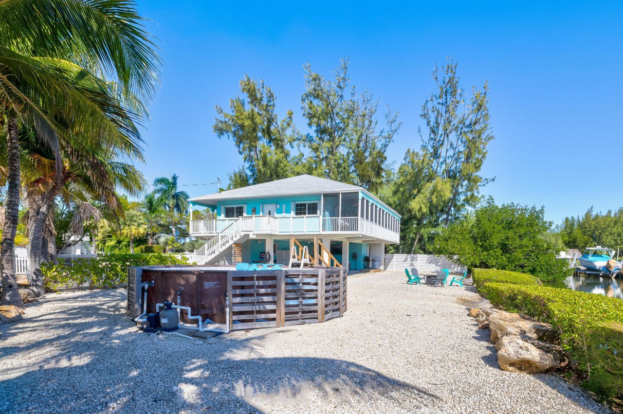 18 S Bounty Lane, Key Largo, FL 33037 Photo