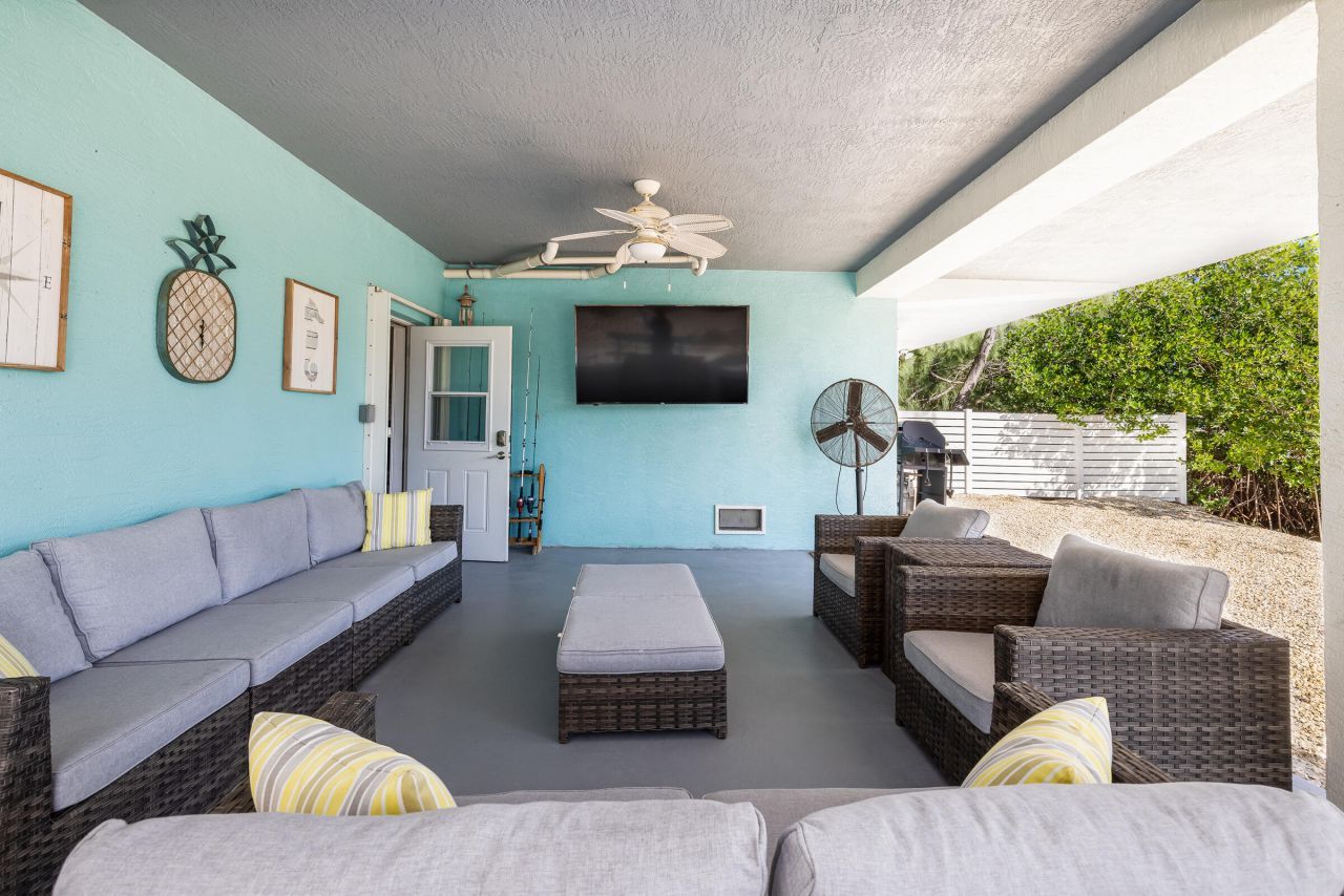 18 S Bounty Lane, Key Largo, FL 33037 Photo