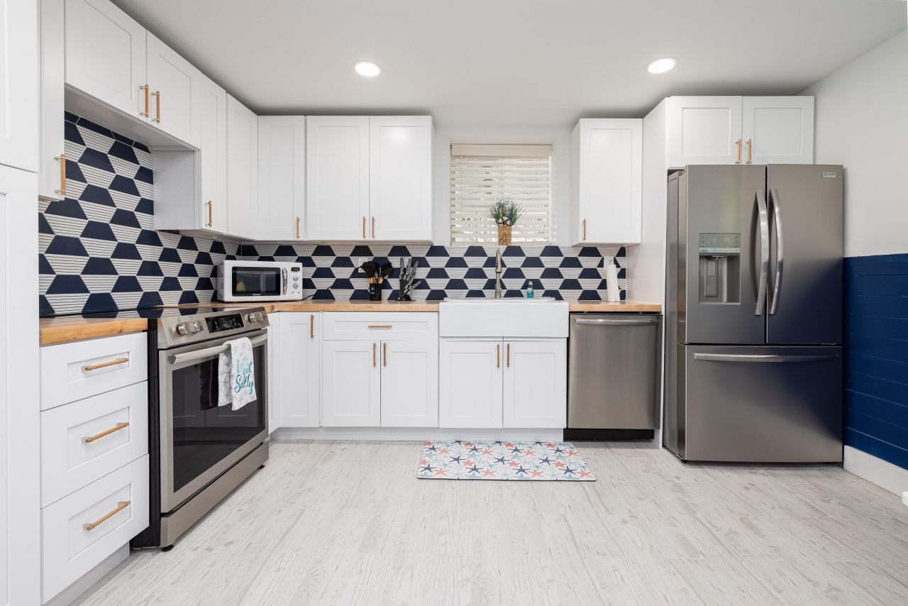 18 S Bounty Lane, Key Largo, FL 33037 Photo