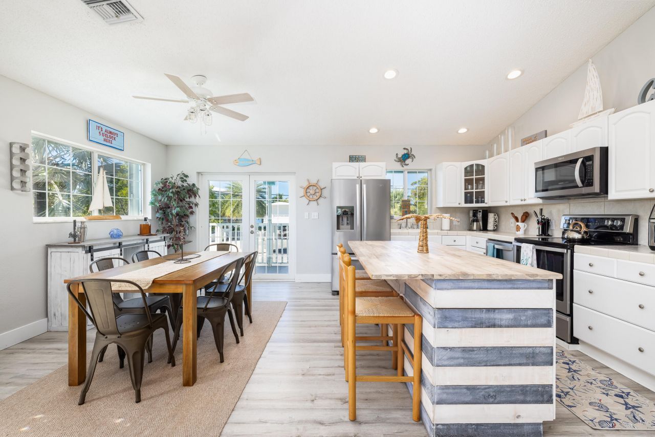 18 S Bounty Lane, Key Largo, FL 33037 Photo