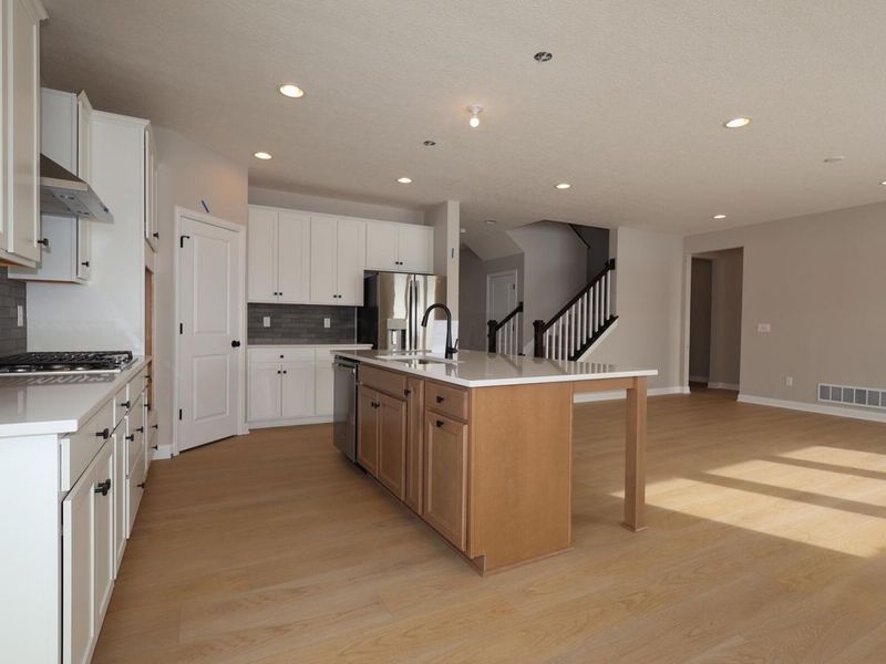 320 River Birch Drive, Galena, OH 43021 Photo 4