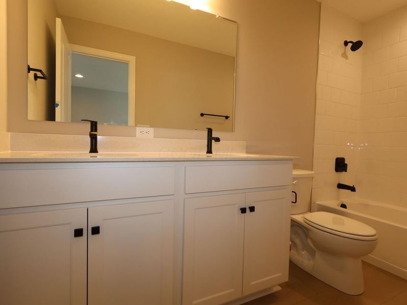 320 River Birch Drive, Galena, OH 43021 Photo 9