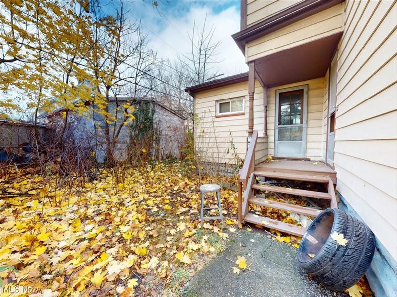 1174 E 114th Street, Cleveland, OH 44108 Photo 21