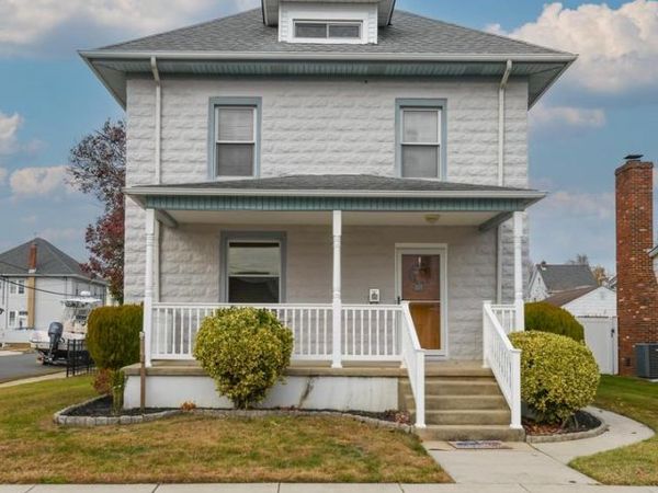 433 JEFFERSON STREET, GIBBSTOWN, NJ 08027