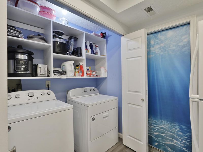 2579 Trotterslane Drive, Columbus, OH 43235 Photo 13