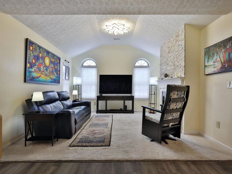 2579 Trotterslane Drive, Columbus, OH 43235 Photo 4