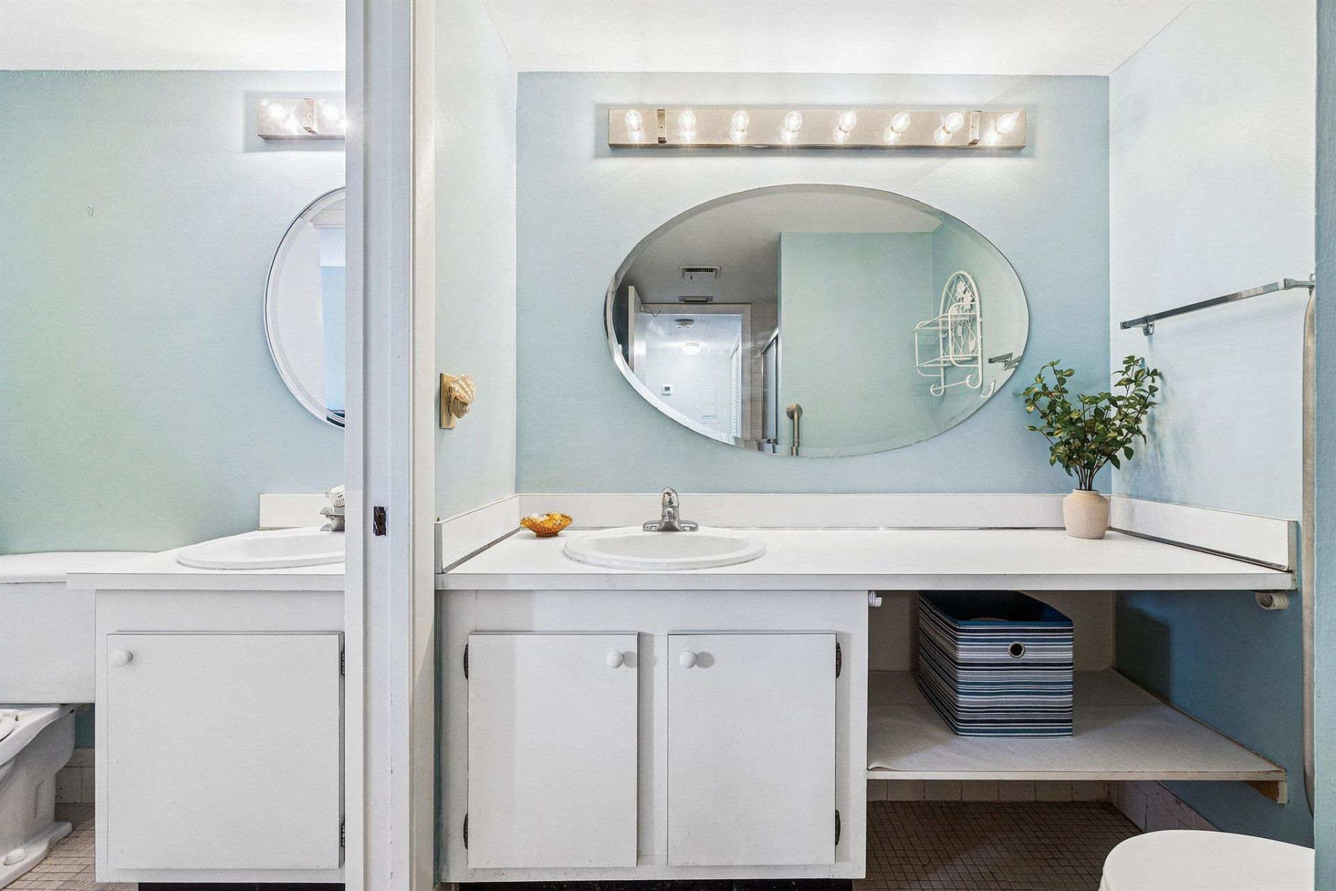 1805 Fairview Villas Drive, Unit 3, Palm Springs, FL 33406 Photo