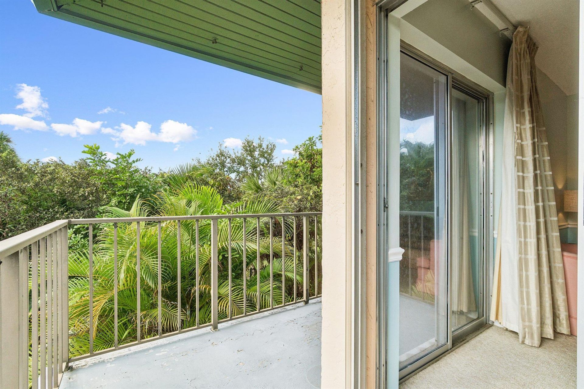 1805 Fairview Villas Drive, Unit 3, Palm Springs, FL 33406 Photo