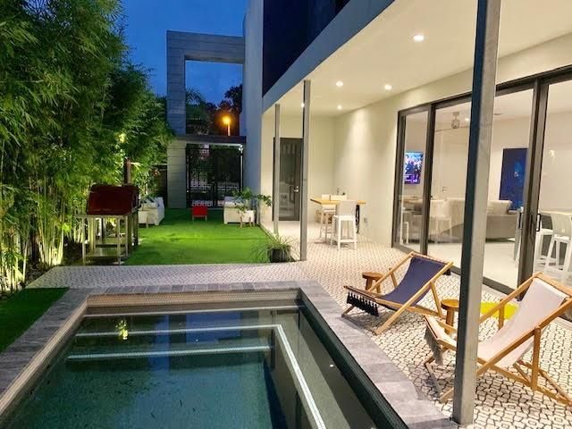 617 SW 10th St, Fort Lauderdale, FL 33315 Main Photo