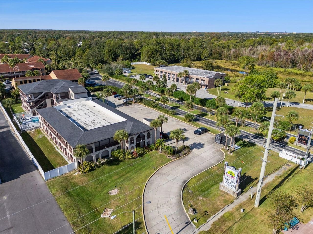 4640 W Irlo Bronson Memorial Highway, Kissimmee, FL 34746 Photo