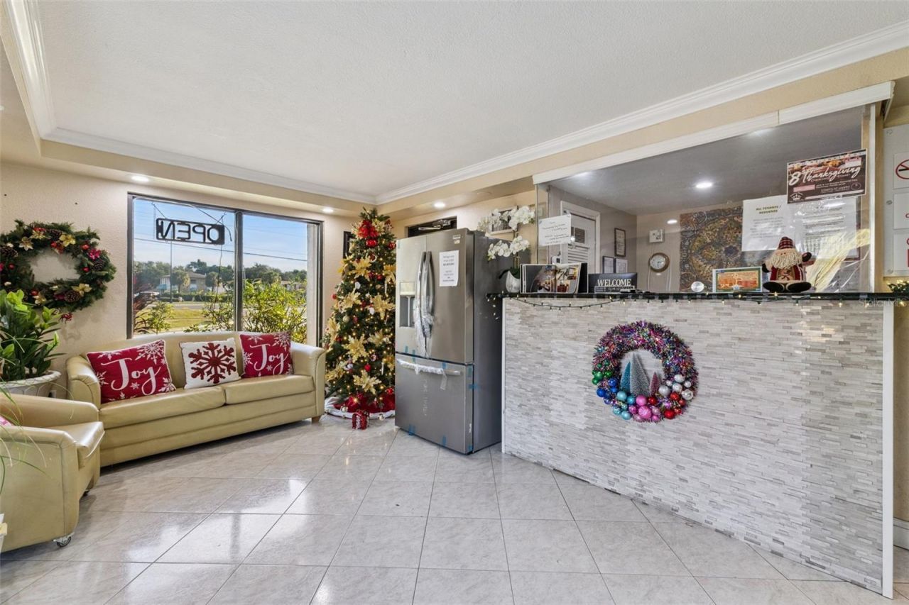 4640 W Irlo Bronson Memorial Highway, Kissimmee, FL 34746 Photo