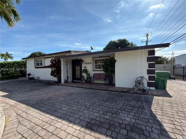 7880 SW 14th Ter, Miami, FL 33144
