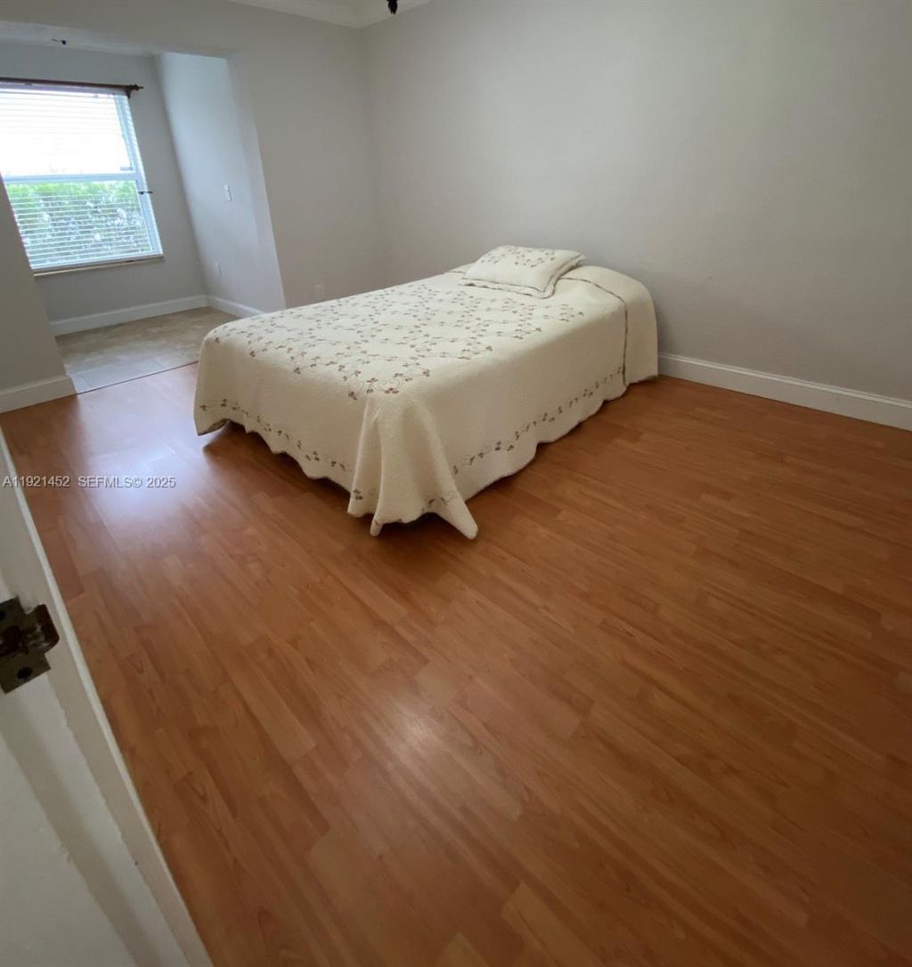 7880 SW 14th Ter, Miami, FL 33144 Photo