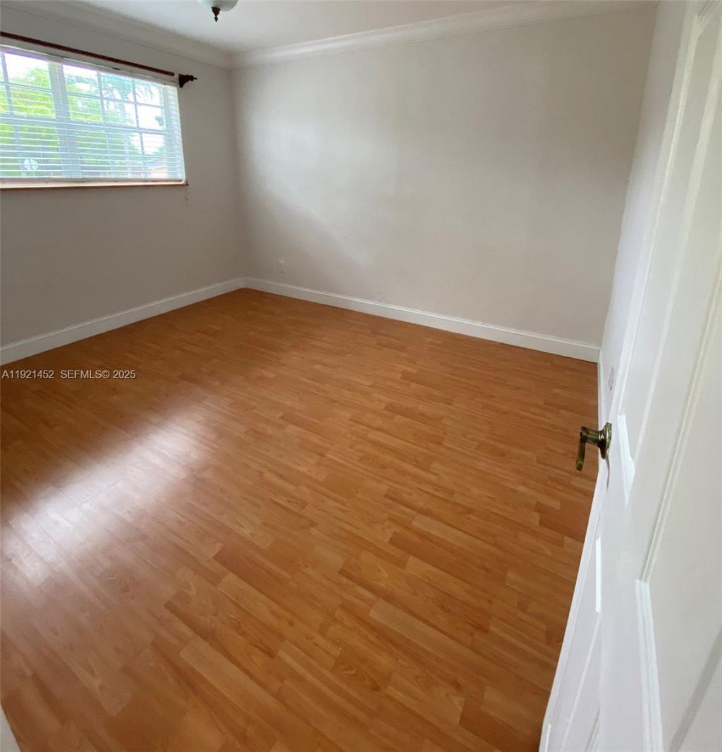 7880 SW 14th Ter, Miami, FL 33144 Photo