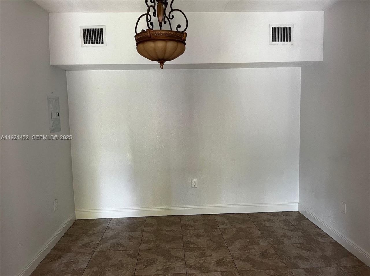 7880 SW 14th Ter, Miami, FL 33144 Photo