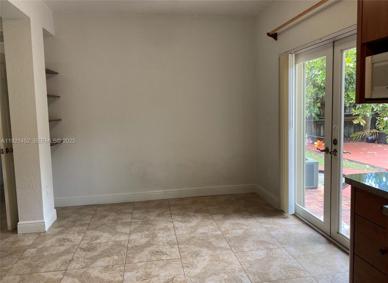 7880 SW 14th Ter, Miami, FL 33144 Photo