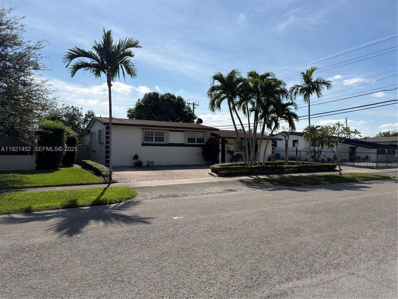 7880 SW 14th Ter, Miami, FL 33144 Photo