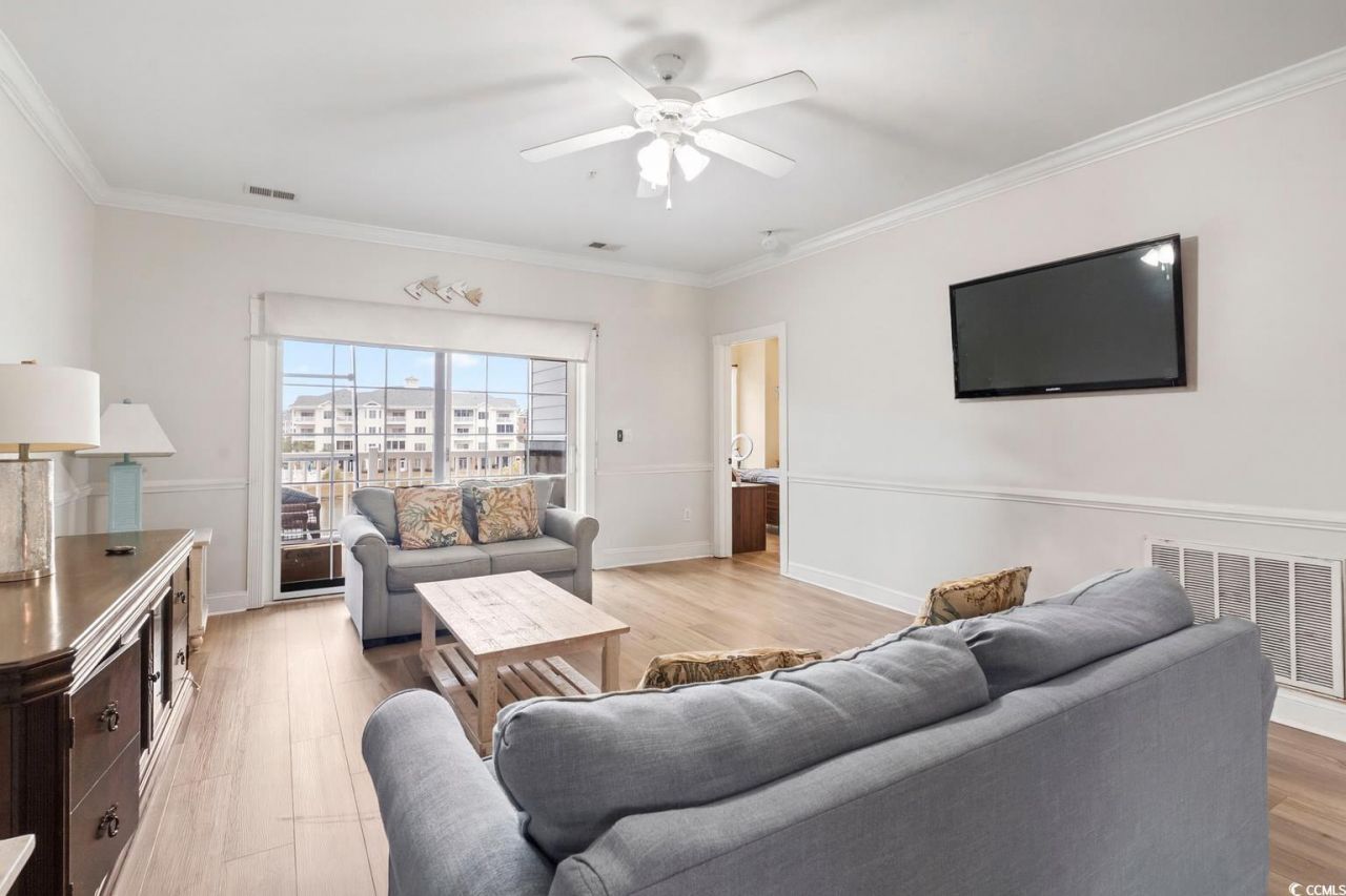 4847 Luster Leaf Circle Photo 4