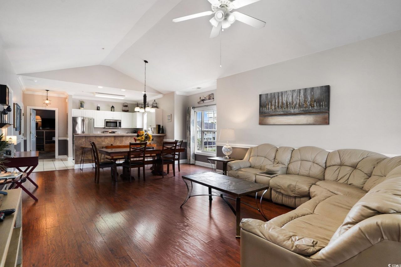 4878 Dahlia Ct. Photo 8