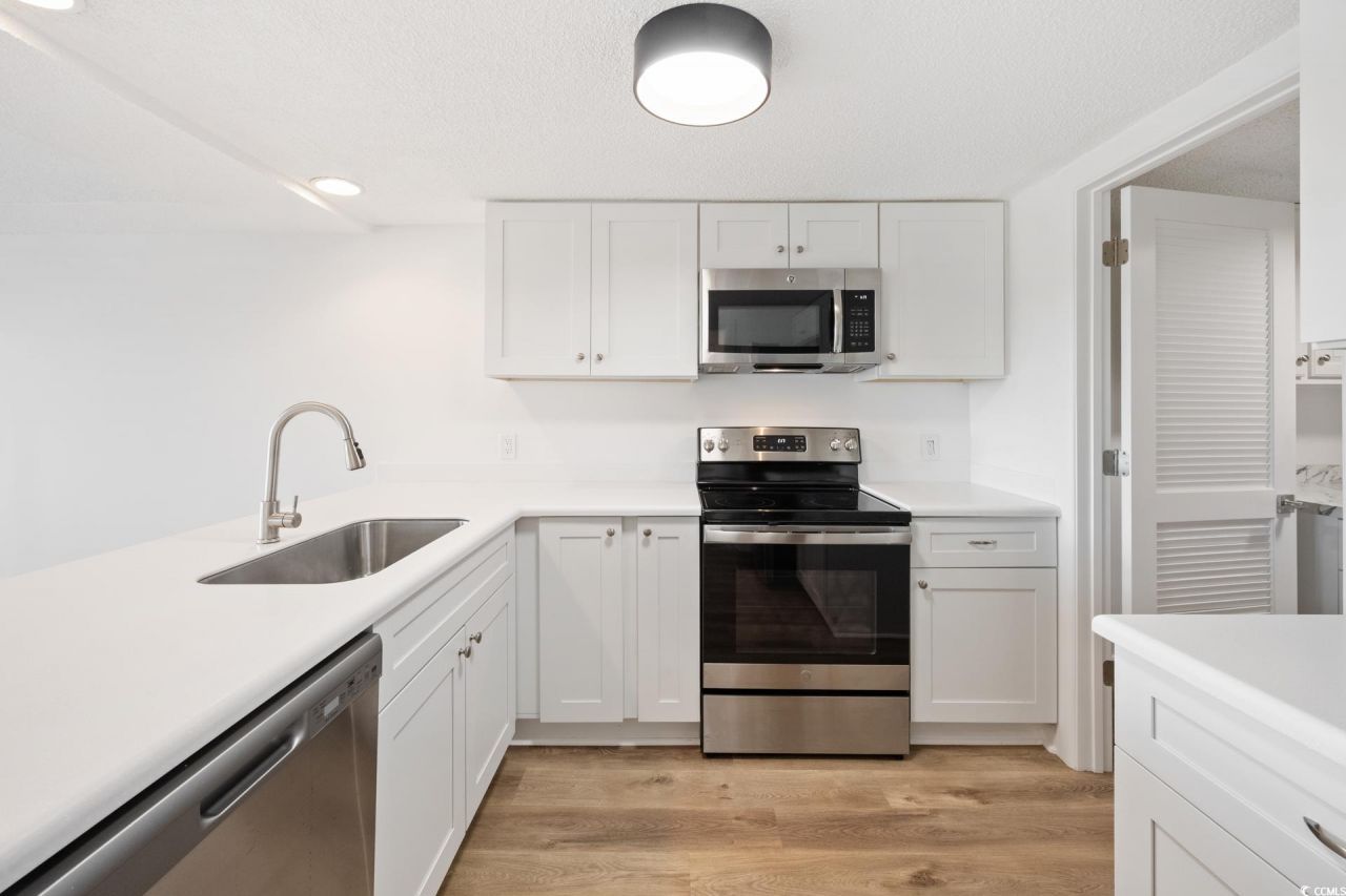 312 Salt Marsh Circle Photo 8