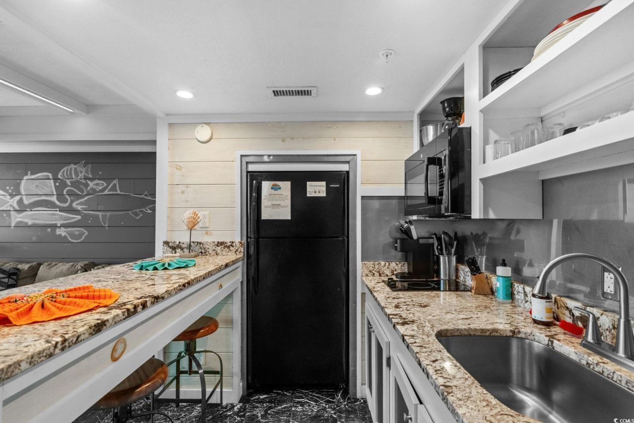 2310 N Ocean Blvd. Photo 10