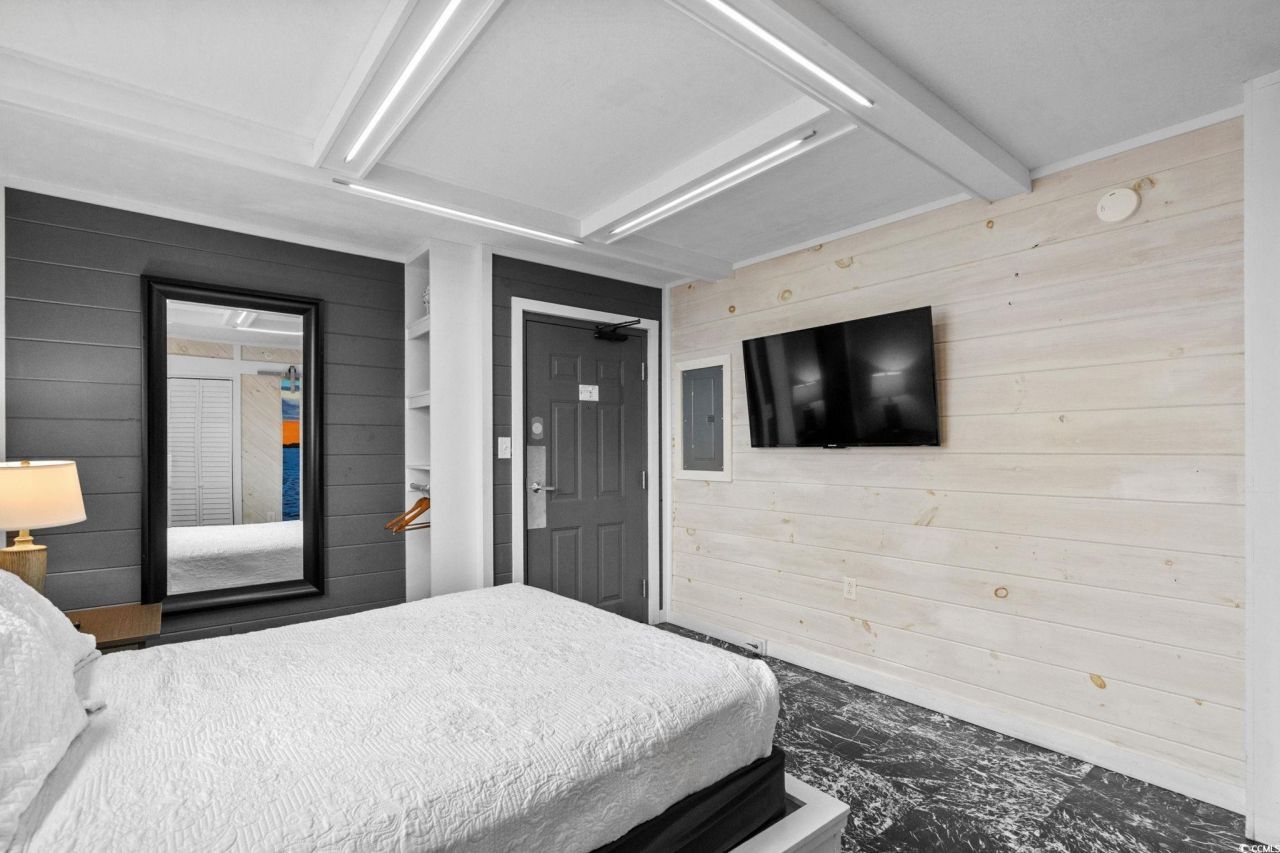 2310 N Ocean Blvd. Photo 17