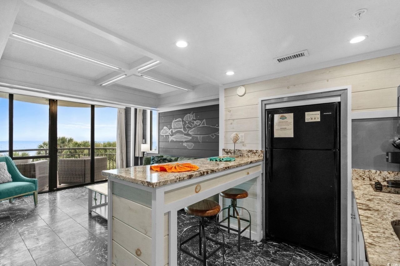 2310 N Ocean Blvd. Photo 9