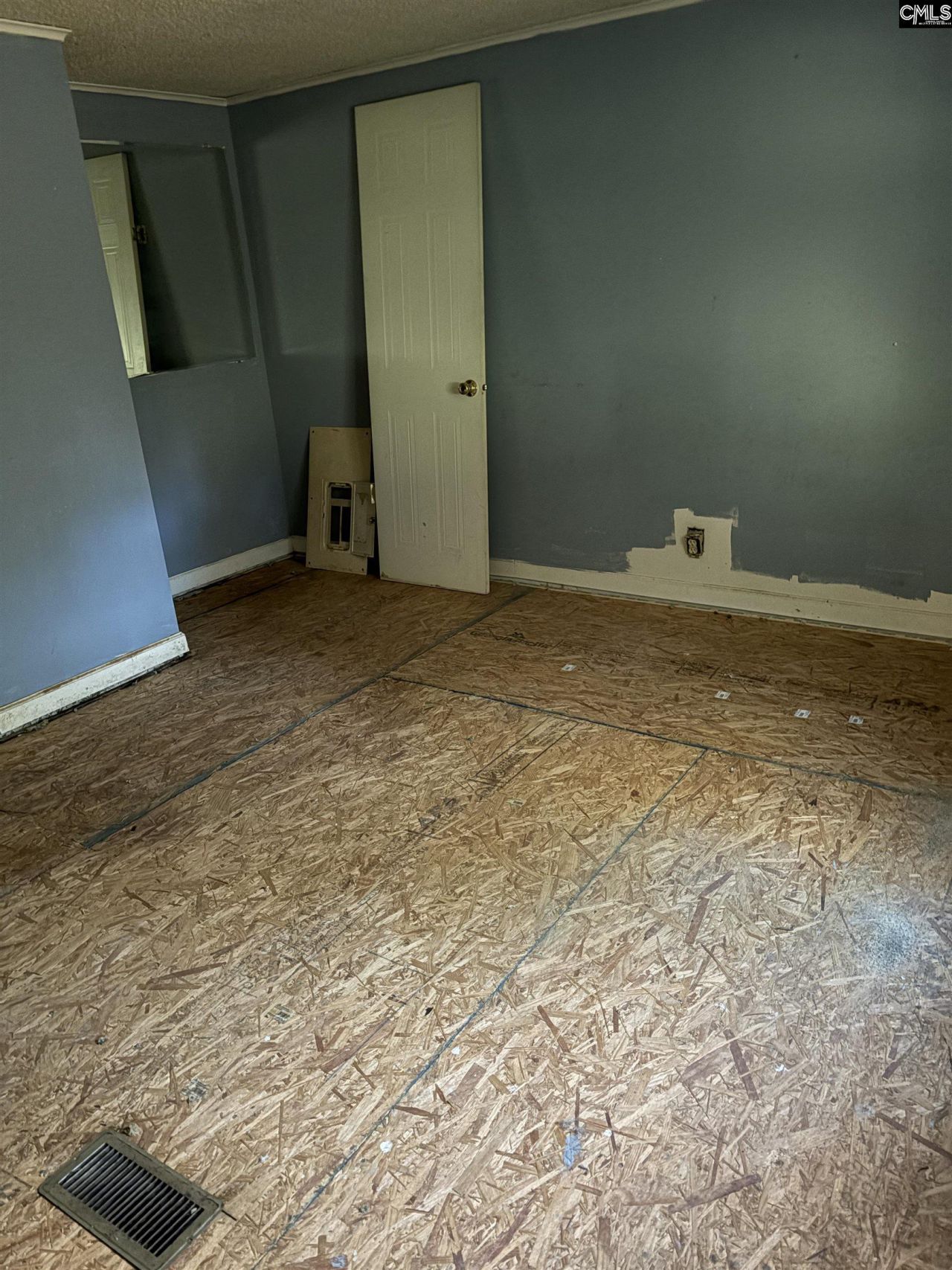 294 Russell Rowe Road Photo 4