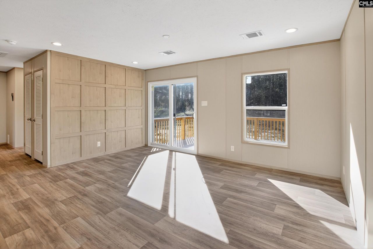 818 White Pond Road Photo 24