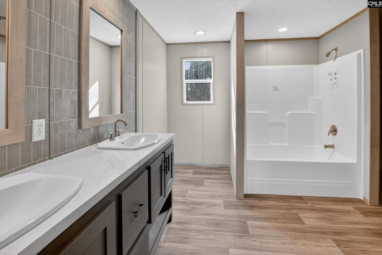 818 White Pond Road Photo 30