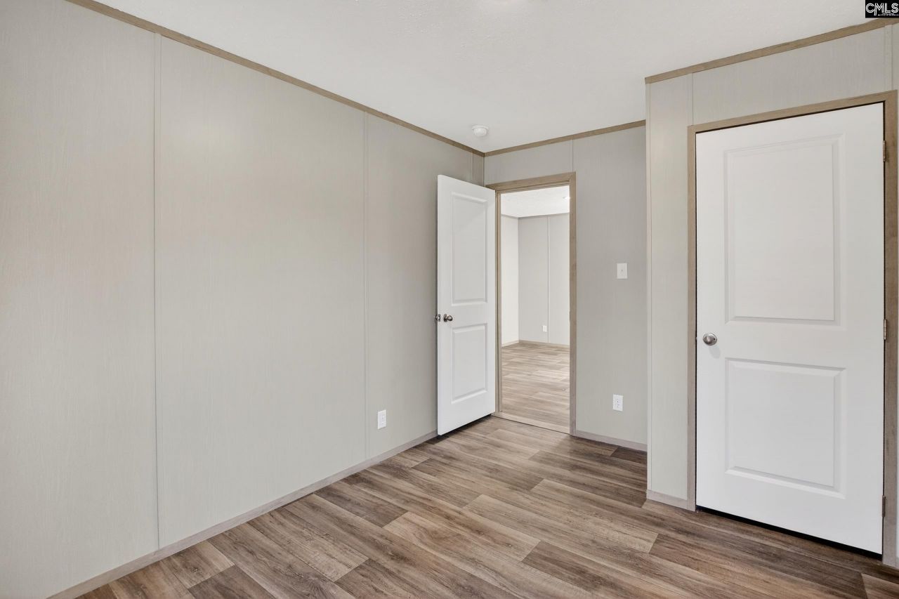 818 White Pond Road Photo 35