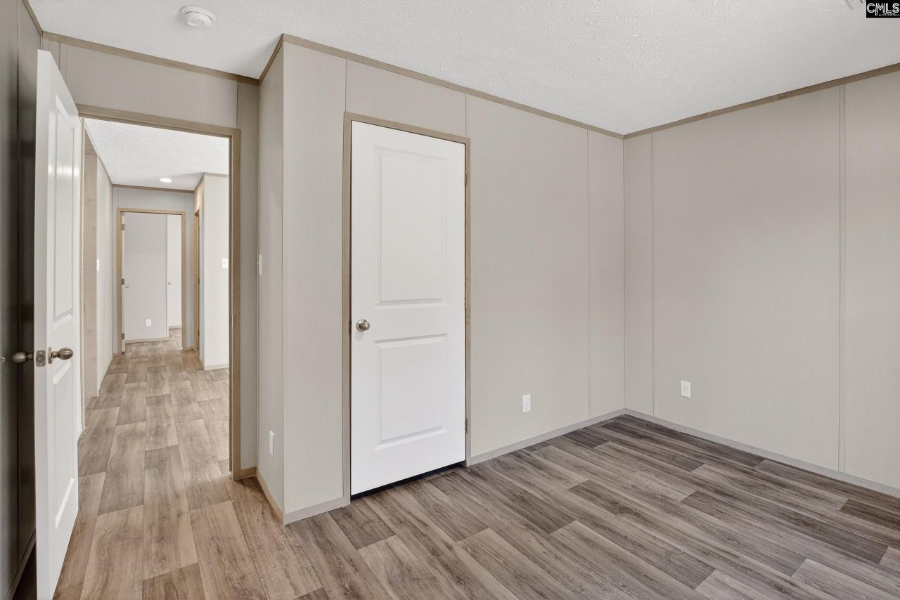 818 White Pond Road Photo 38