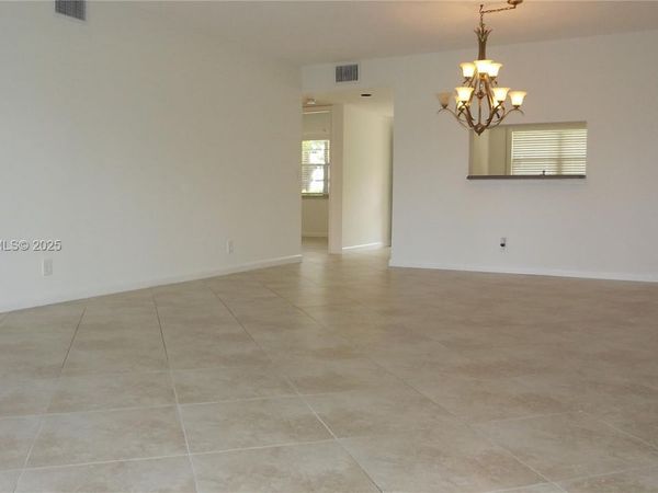 901 SW 128th Ter, Unit 103A, Pembroke Pines, FL 33027