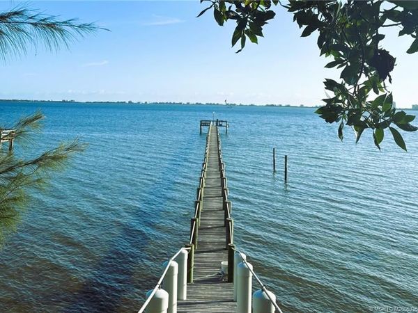 11005 S Indian River Drive, Fort Pierce, FL 34982