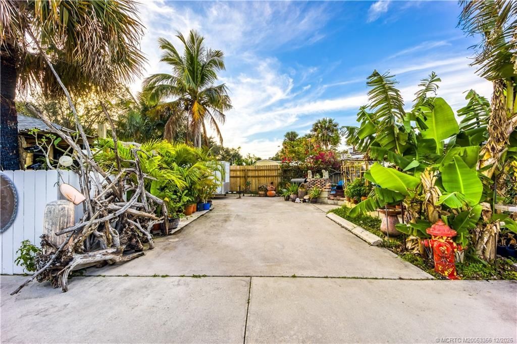 11005 S Indian River Drive, Fort Pierce, FL 34982 Photo