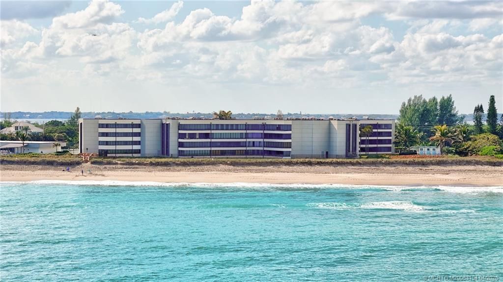 1357 NE Ocean Boulevard, Unit 214, Stuart, FL 34996 Photo