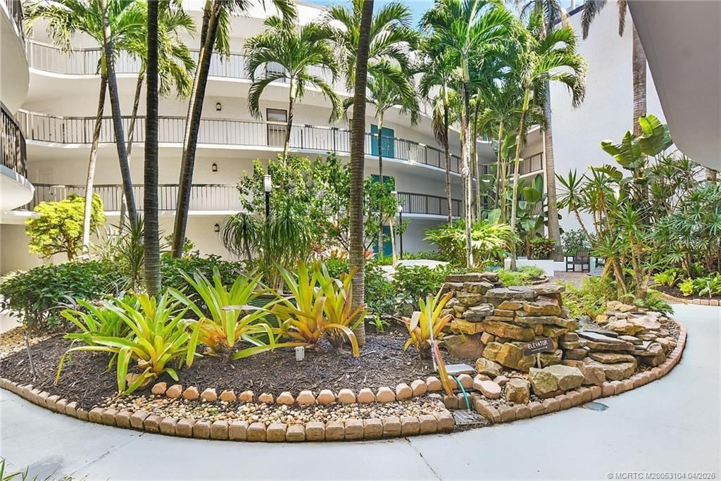 1357 NE Ocean Boulevard, Unit 214, Stuart, FL 34996 Photo