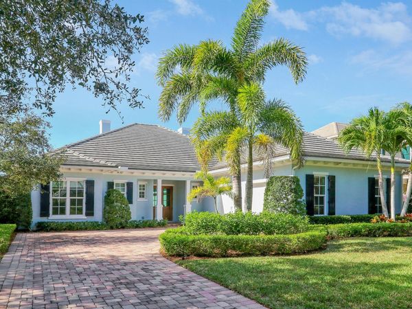 205 Coconut Creek Court, Indian River Shores, FL 32963