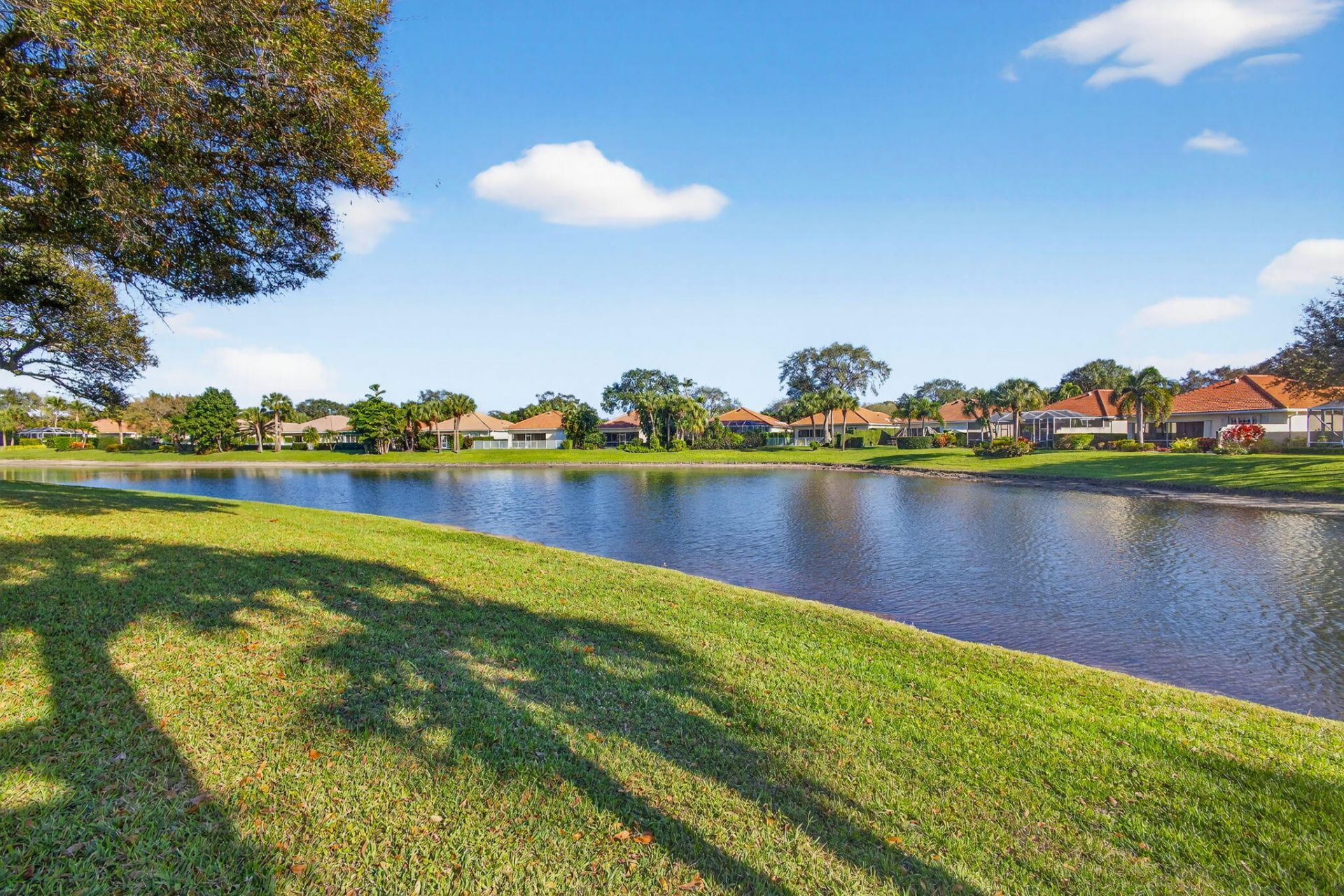 520 E Tall Oaks Drive, Palm Beach Gardens, FL 33410 Photo