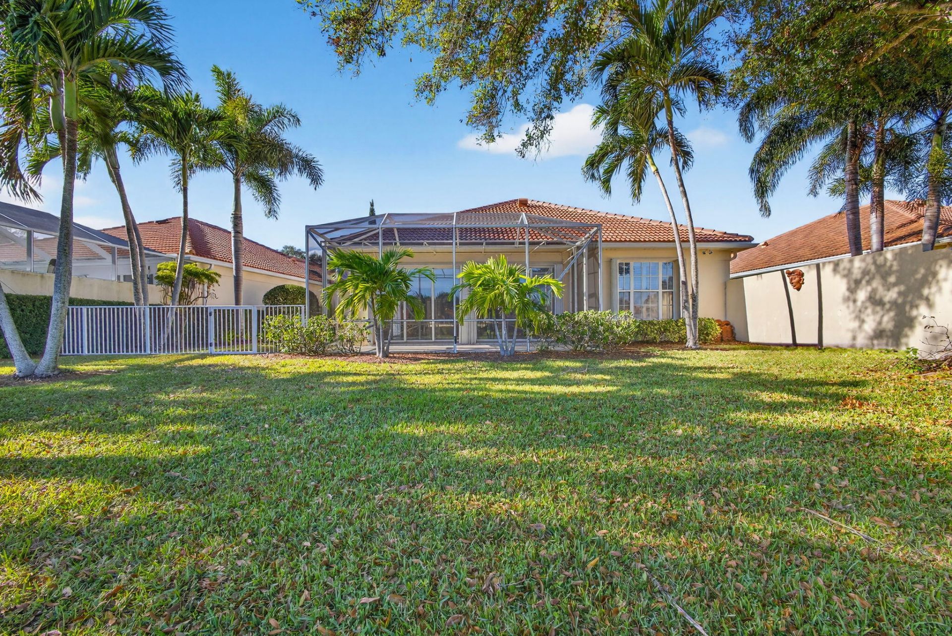 520 E Tall Oaks Drive, Palm Beach Gardens, FL 33410 Photo