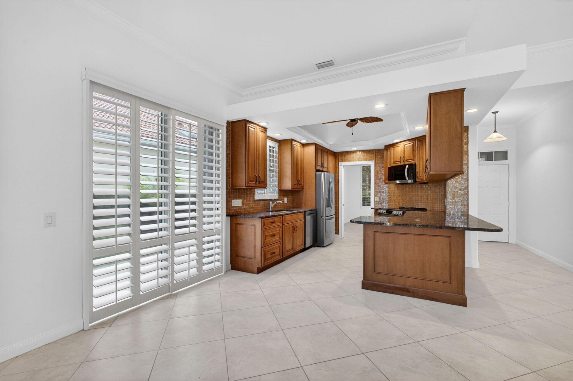 520 E Tall Oaks Drive, Palm Beach Gardens, FL 33410 Photo