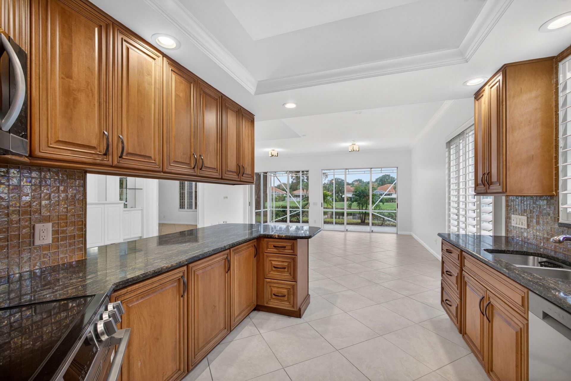 520 E Tall Oaks Drive, Palm Beach Gardens, FL 33410 Photo