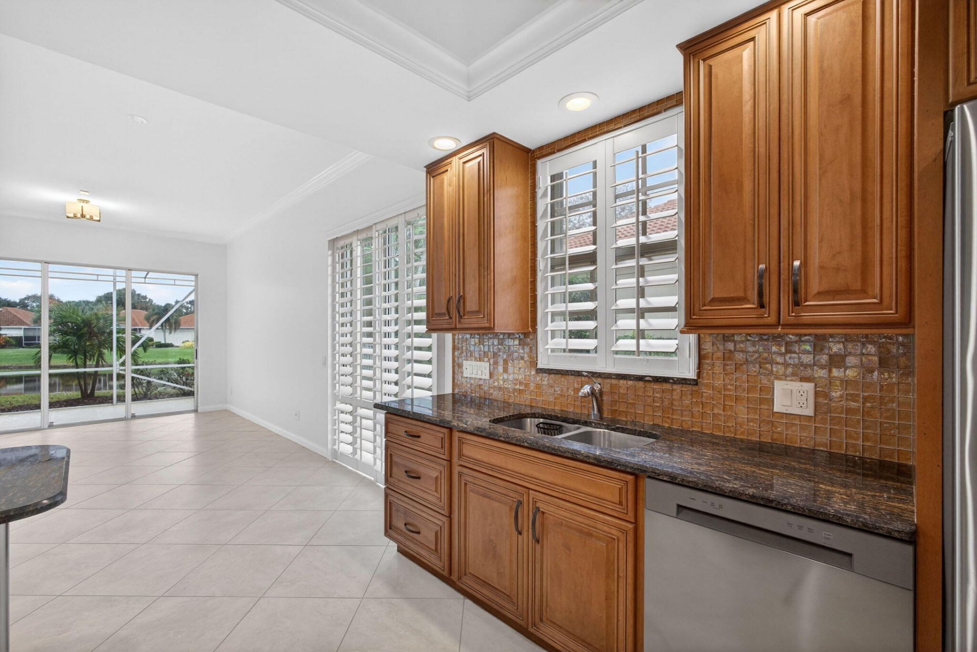520 E Tall Oaks Drive, Palm Beach Gardens, FL 33410 Photo