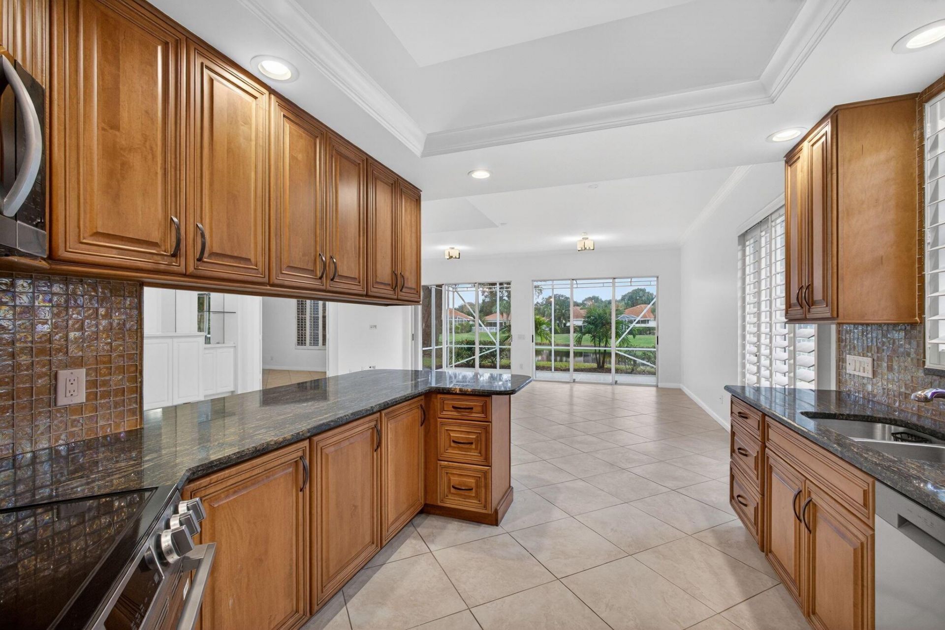 520 E Tall Oaks Drive, Palm Beach Gardens, FL 33410 Photo