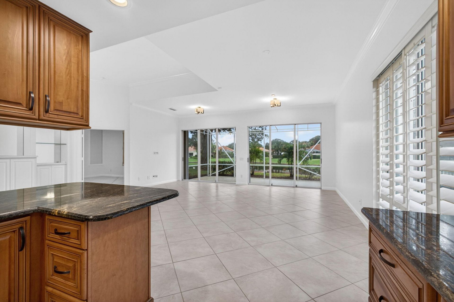 520 E Tall Oaks Drive, Palm Beach Gardens, FL 33410 Photo