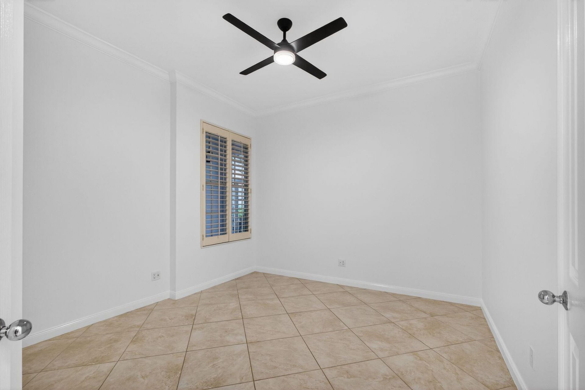 520 E Tall Oaks Drive, Palm Beach Gardens, FL 33410 Photo