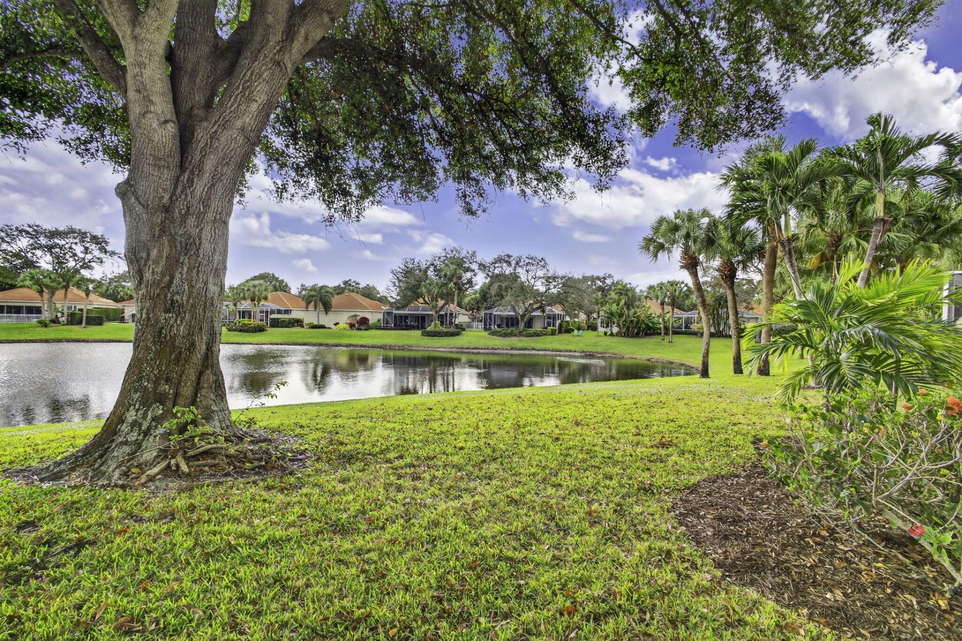 520 E Tall Oaks Drive, Palm Beach Gardens, FL 33410 Photo