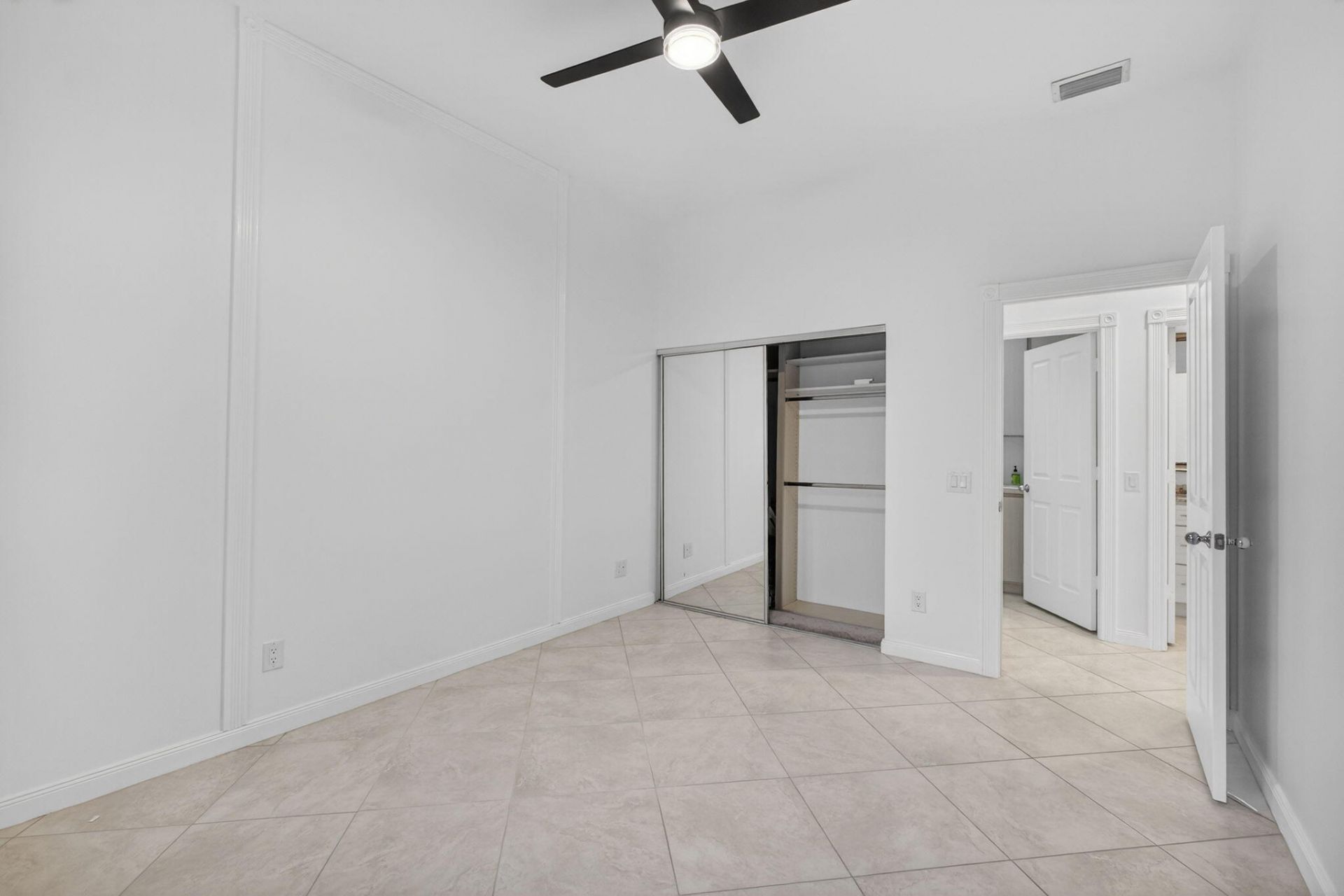 520 E Tall Oaks Drive, Palm Beach Gardens, FL 33410 Photo